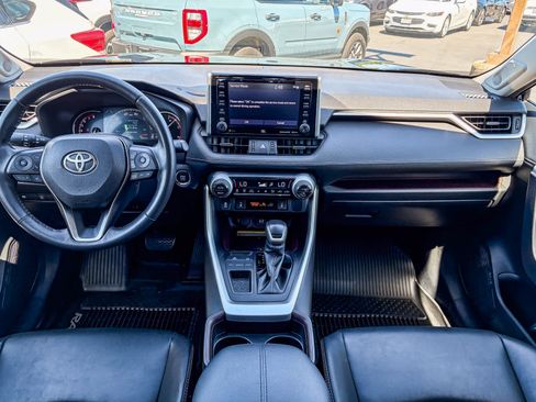 Used 2019 Toyota RAV4 Limited w/ Advanced Technology Package FWD image 11