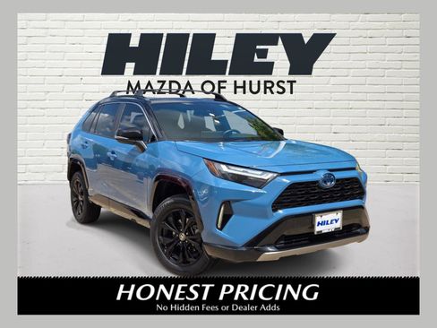 Used 2022 Toyota RAV4 XSE AWD/4WD image 1