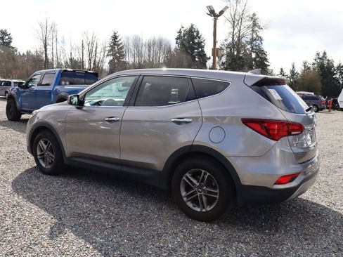 Used 2017 Hyundai Santa Fe Sport image 3