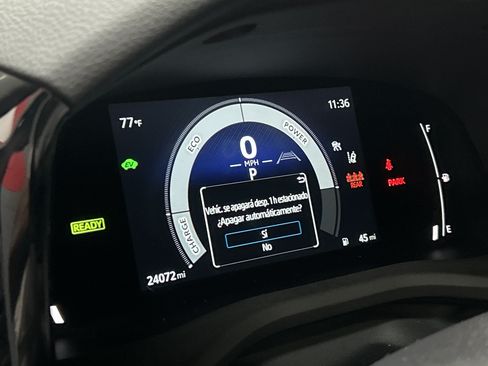 Used 2025 Toyota Camry LE FWD image 8
