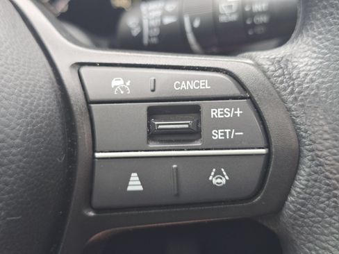 Used 2024 Honda CR-V EX image 31