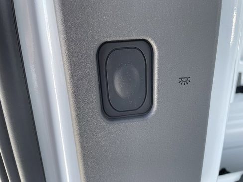 New 2026 Ford F250 XL w/ XL Chrome Package image 21