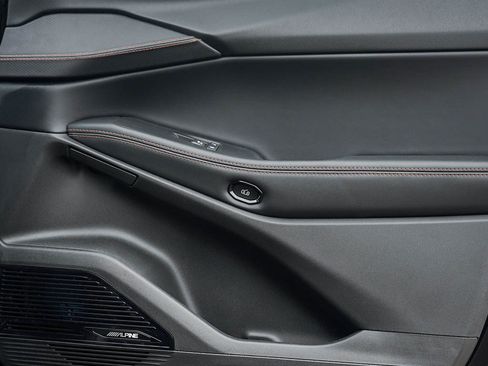 New 2026 Jeep Cherokee Limited AWD/4WD image 10