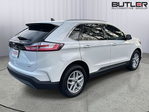 Used 2022 Ford Edge SEL w/ Convenience Package image 6
