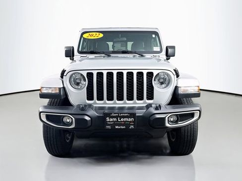Used 2022 Jeep Gladiator Sport AWD/4WD image 2