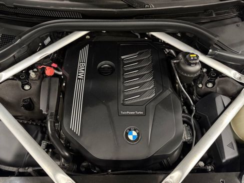 Used 2020 BMW X7 xDrive40i w/ Premium Package AWD/4WD image 9