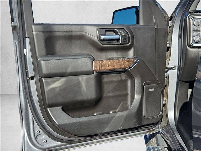 Used 2022 GMC Sierra 1500 Denali w/ Denali Premium Package AWD/4WD image 9