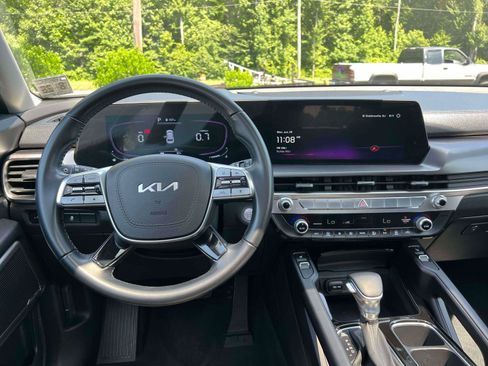 Used 2024 Kia Telluride S w/ S Sunroof Package AWD/4WD image 29