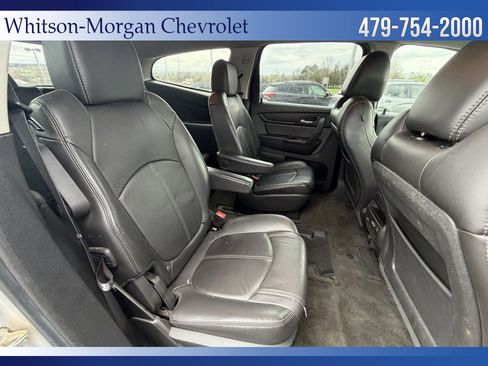 Used 2015 Chevrolet Traverse LT image 33