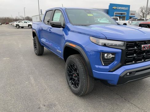 New 2026 GMC Canyon Elevation w/ Convenience Package image 16