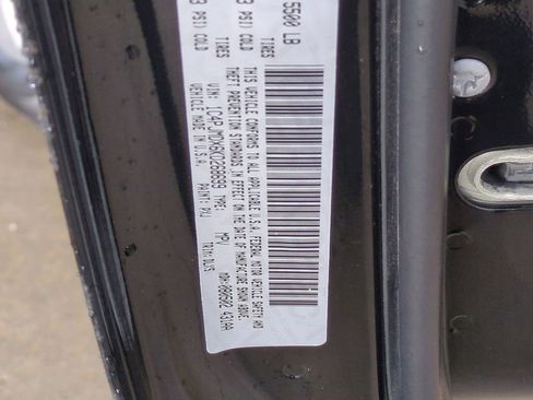 Used 2019 Jeep Cherokee Limited image 38