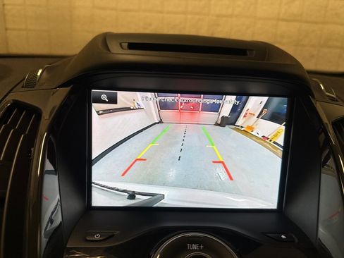 Used 2015 Ford C-MAX Energi SEL w/ Equipment Group 302A image 12