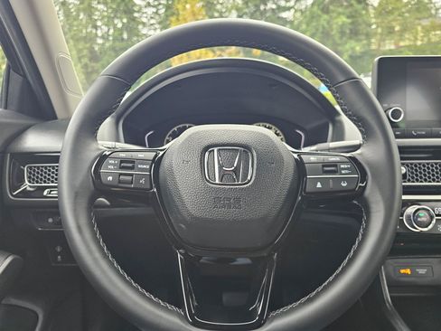 Used 2024 Honda Civic EX image 25