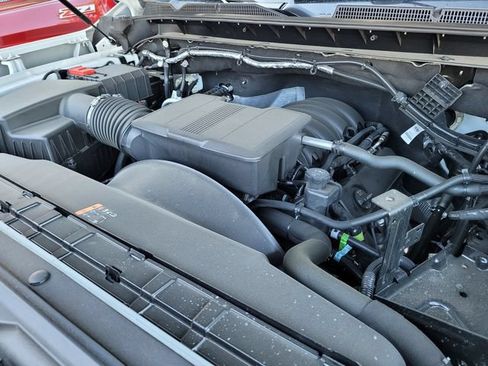 Used 2024 GMC Sierra 2500 Pro w/ Convenience Package RWD image 27