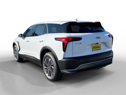 New 2026 Chevrolet Blazer EV LT image 3