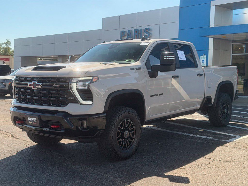 Used 2026 Chevrolet Silverado 2500 ZR2 w/ LPO, Dark Essentials Package AWD/4WD image 3