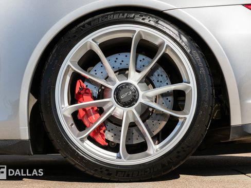 Used 2018 Porsche 911 GT3 image 11