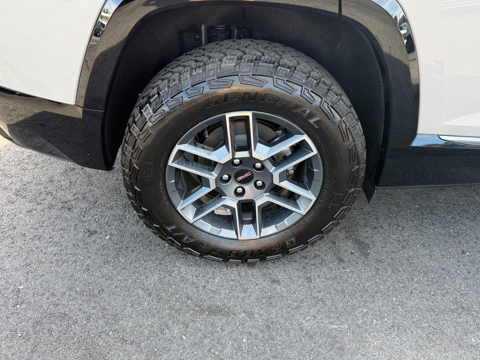 New 2027 GMC Terrain AT4 AWD/4WD image 11