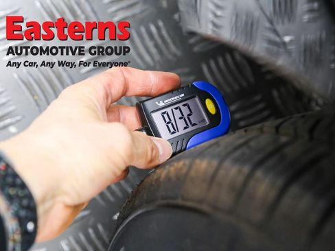 Used 2023 Nissan Versa SV image 26