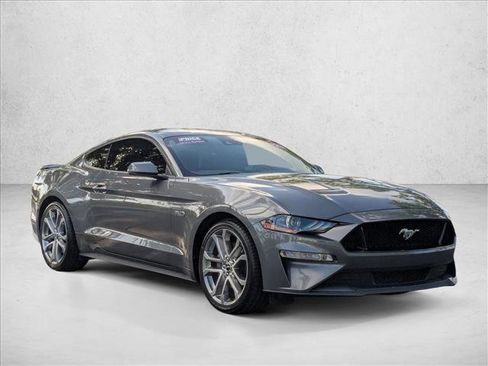 Used 2021 Ford Mustang GT Premium w/ Equipment Group 401A RWD image 3