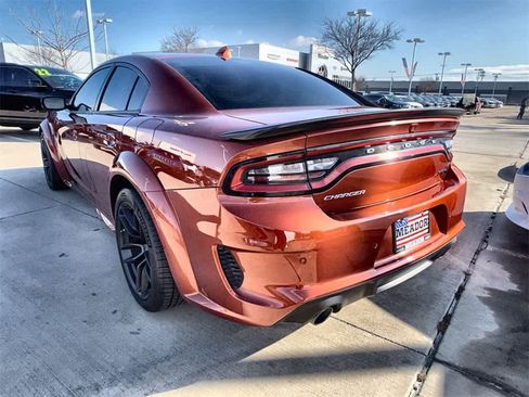 Used 2023 Dodge Charger SRT Hellcat w/ Harman/Kardon Audio Group image 4