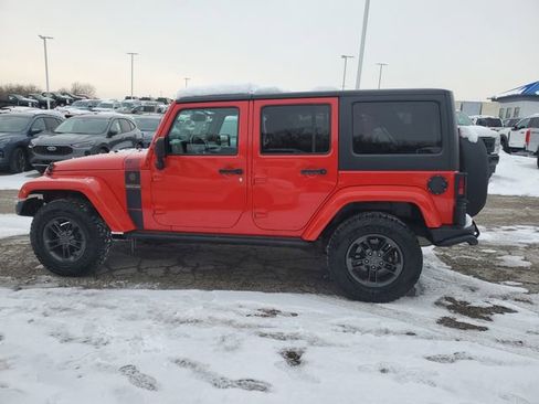 Used 2018 Jeep Wrangler Unlimited Sport image 7