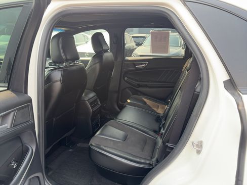 Used 2020 Ford Edge ST w/ Equipment Group 401A AWD/4WD image 13