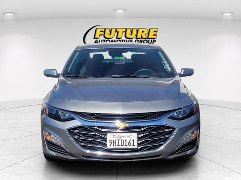 Used 2024 Chevrolet Malibu LT FWD image 2