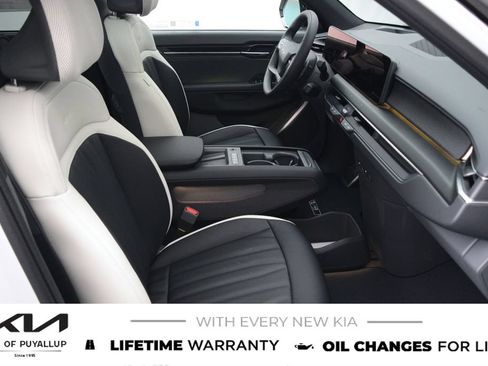 New 2026 Kia EV9 GT-Line AWD/4WD image 17