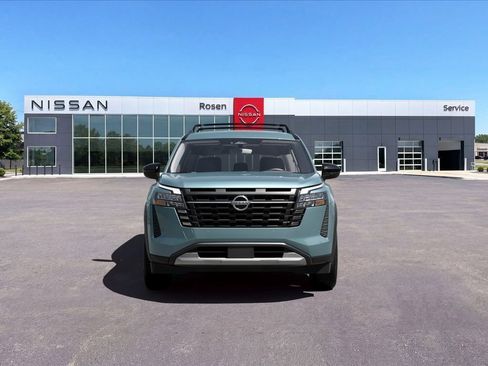 New 2026 Nissan Pathfinder SL AWD/4WD image 3