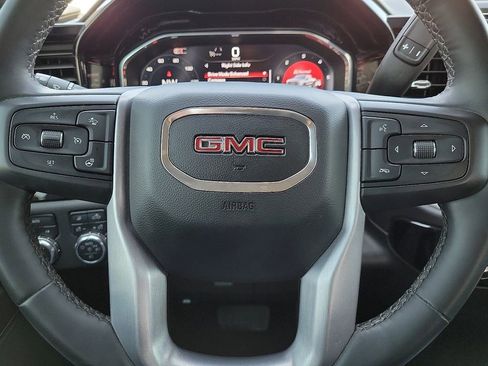 Used 2024 GMC Sierra 1500 SLT AWD/4WD image 24