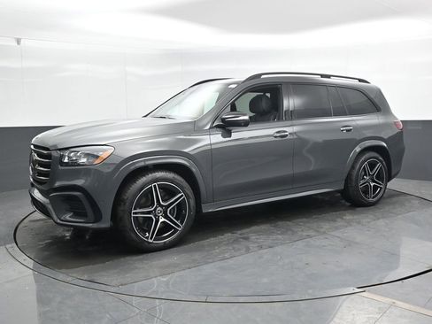 New 2026 Mercedes-Benz GLS 450 4MATIC image 7