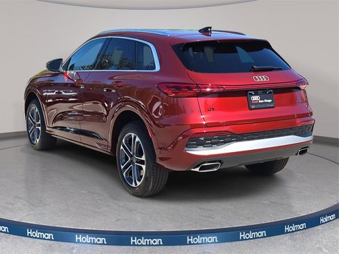 New 2025 Audi Q5 Premium image 5