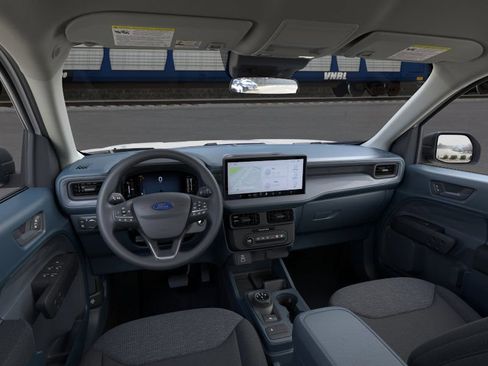Used 2025 Ford Maverick XL image 9