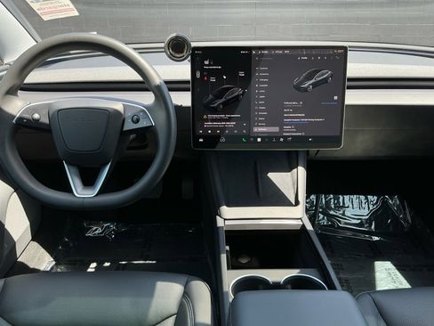 Used 2025 Tesla Model 3 Long Range RWD image 15