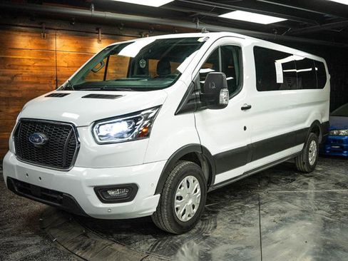 Used 2023 Ford Transit 350 XLT image 2