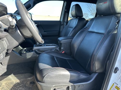 Used 2023 Toyota Tacoma TRD Pro image 16