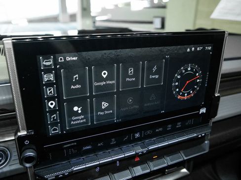 Used 2024 GMC Hummer EV 3X AWD/4WD image 15