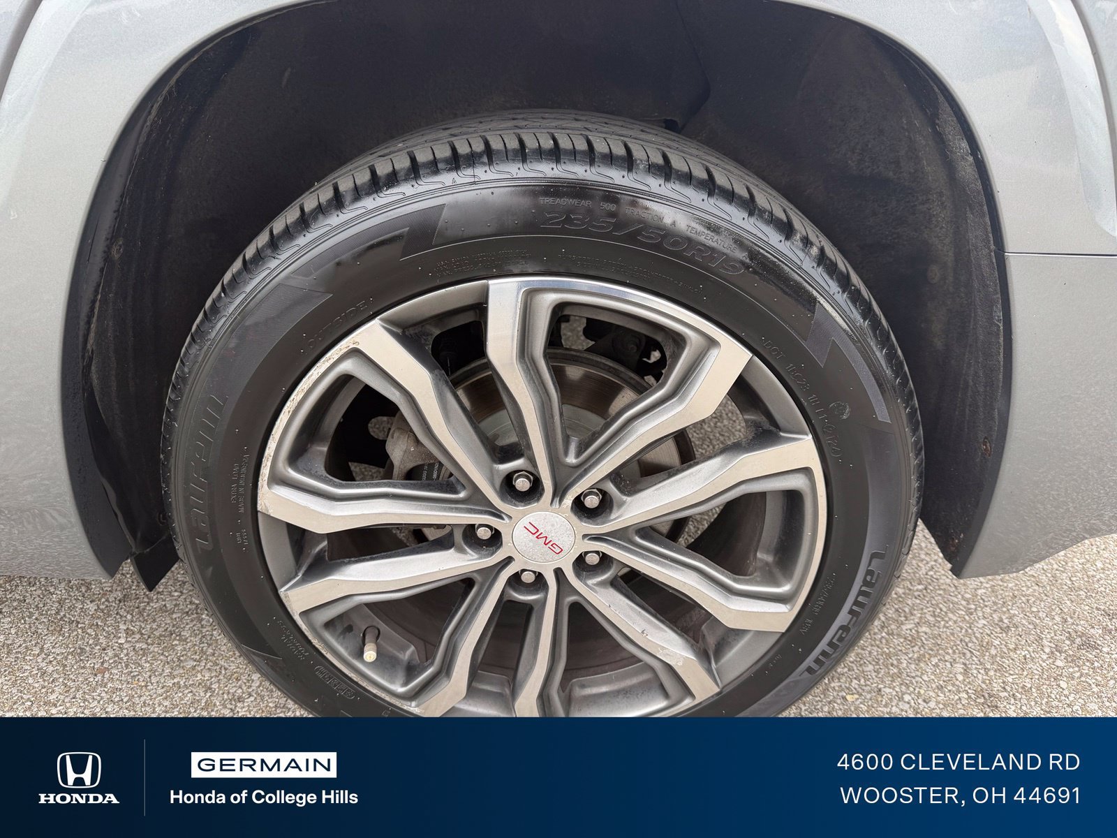 Used 2019 GMC Terrain Denali w/ Advanced Safety Package AWD/4WD image 11