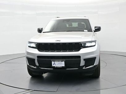 New 2025 Jeep Grand Cherokee L Altitude