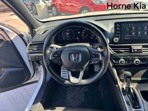 Used 2019 Honda Accord Sport image 16