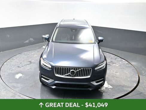 Used 2024 Volvo XC90 B6 Plus image 48