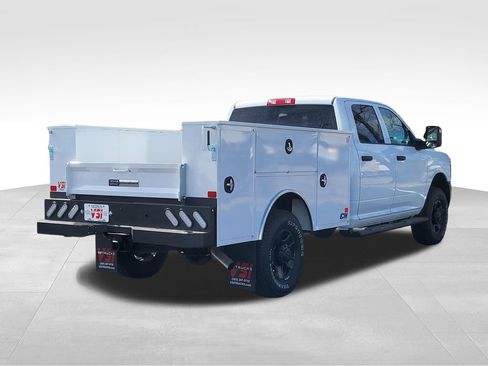 New 2026 RAM 2500 Tradesman AWD/4WD image 5