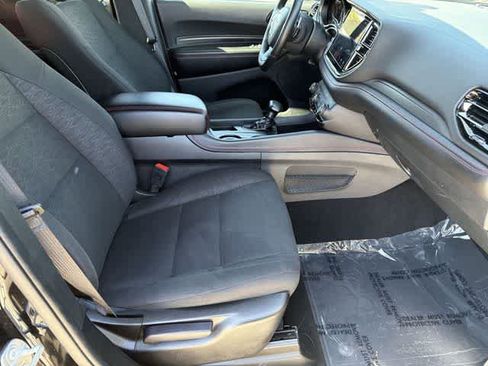 Used 2025 Dodge Durango GT AWD/4WD image 19