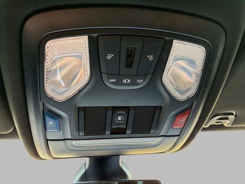 Used 2023 RAM 1500 Big Horn AWD/4WD image 33