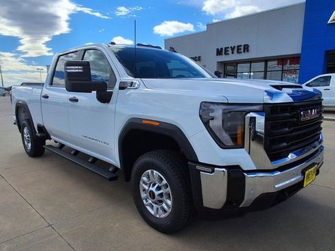 New 2026 GMC Sierra 2500 Pro w/ 1SA Pro Safety Plus Package image 2