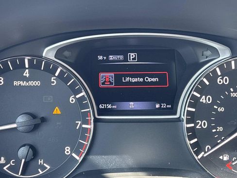 Used 2020 Nissan Pathfinder S AWD/4WD image 25