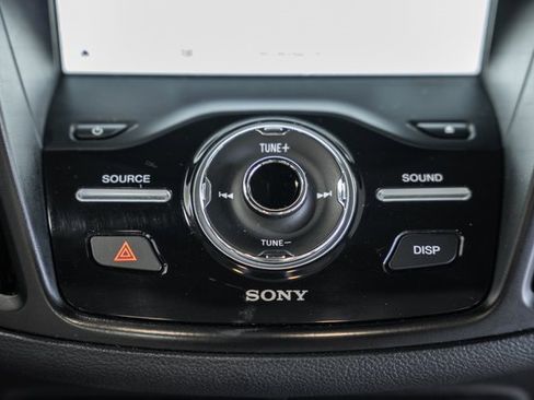 Used 2018 Ford Escape Titanium w/ Ford Safe & Smart Package image 23