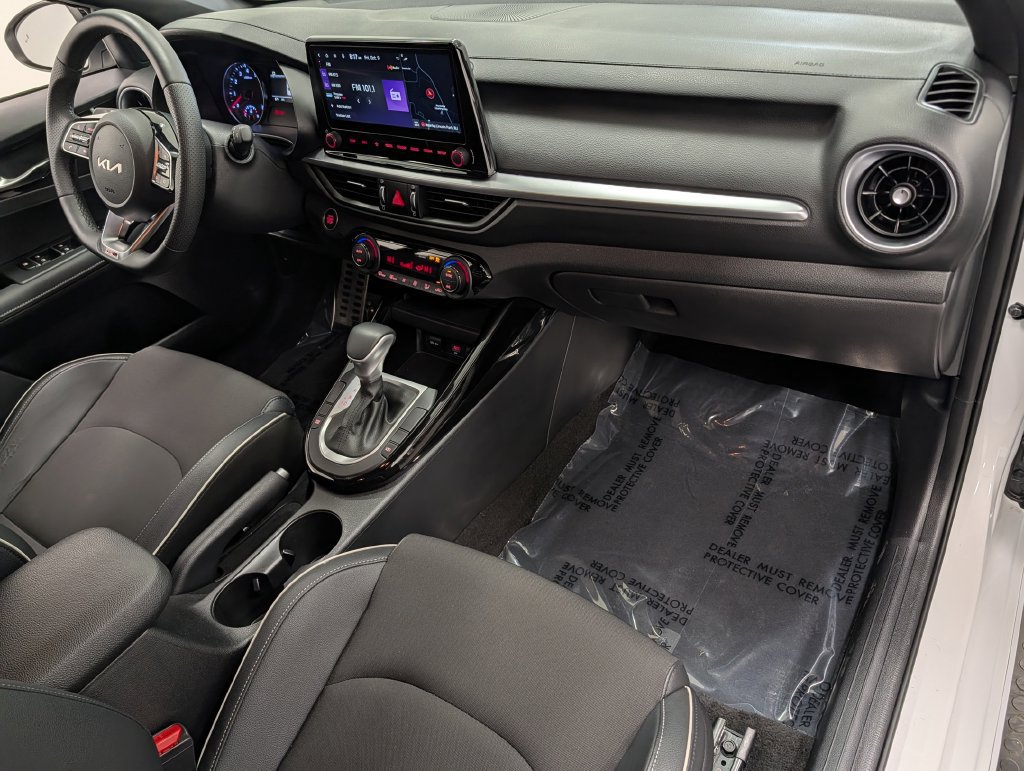 Used 2023 Kia Forte GT-Line FWD image 32