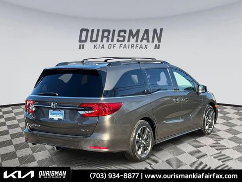 Used 2021 Honda Odyssey Elite image 4